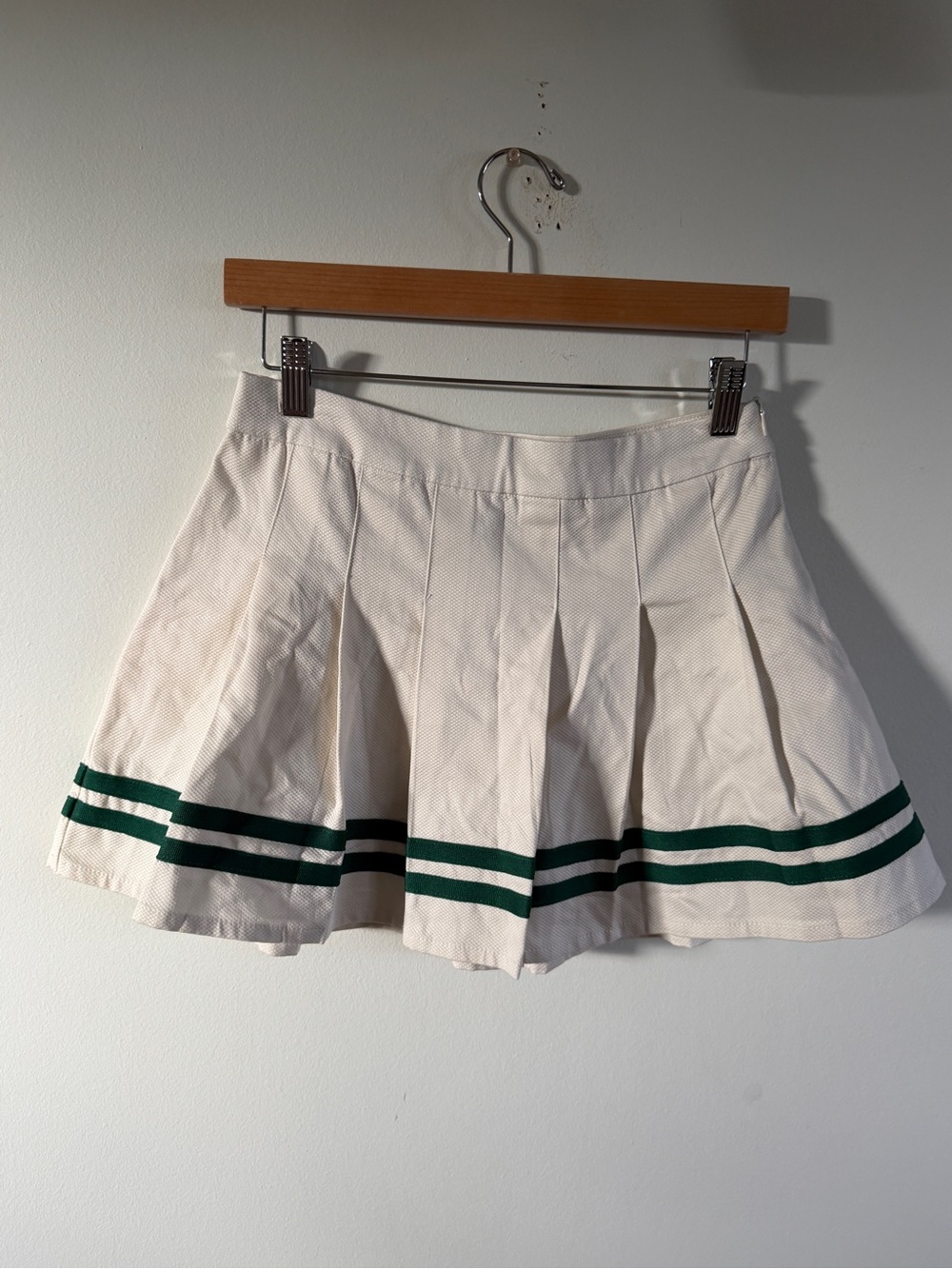 Prince White Pleated Tennis Skort with Green Stripes XS